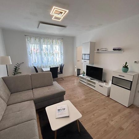 City Apartment Tulln Тульн Экстерьер фото